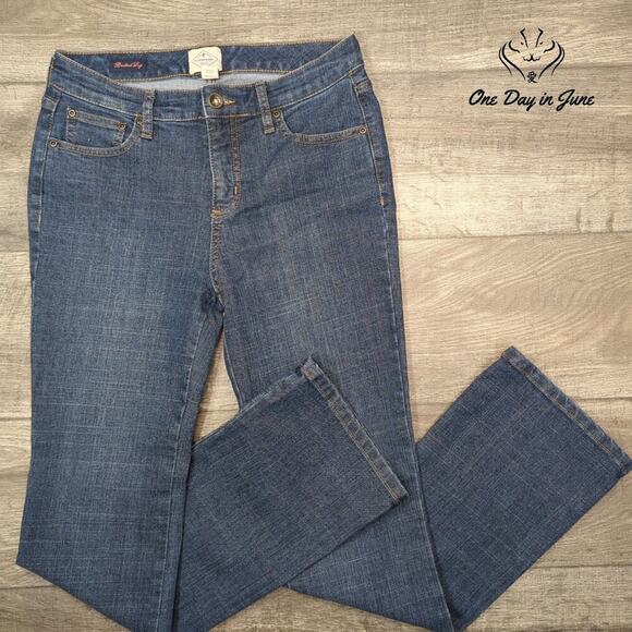 St. John's Bay Boot Cut Leg Jeans Size 4 - Picture 1 of 6
